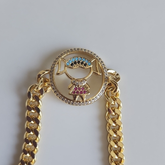 Gold Chain Bracelet with Colorful Accents - Picture 2 of 4
